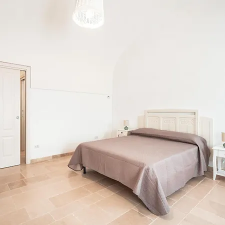 Helloapulia - Trullo Dei Quattro Venti, Infinity Pool, 5 Min Drive From Old Town 洛科罗通多