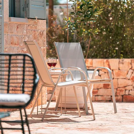 Helloapulia - Trullo Dei Quattro Venti, Infinity Pool, 5 Min Drive From Old Town * 洛科罗通多