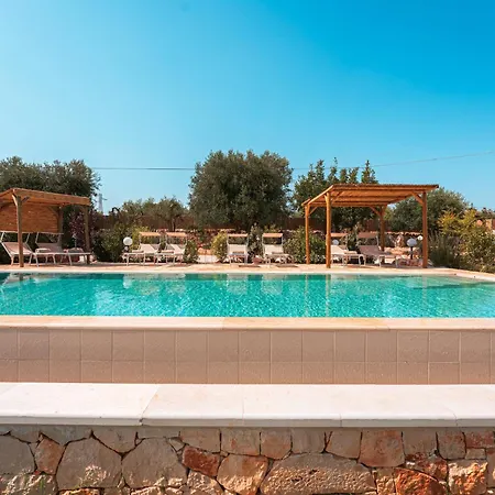 Helloapulia - Trullo Dei Quattro Venti, Infinity Pool, 5 Min Drive From Old Town 别墅 *