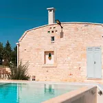 Helloapulia - Trullo Dei Quattro Venti, Infinity Pool, 5 Min Drive From Old Town Locorotondo