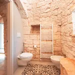 Villa Helloapulia - Trullo Dei Quattro Venti, Infinity Pool, 5 Min Drive From Old Town *